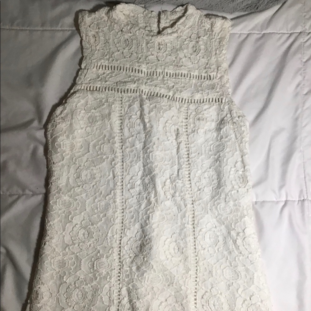 White lace dress